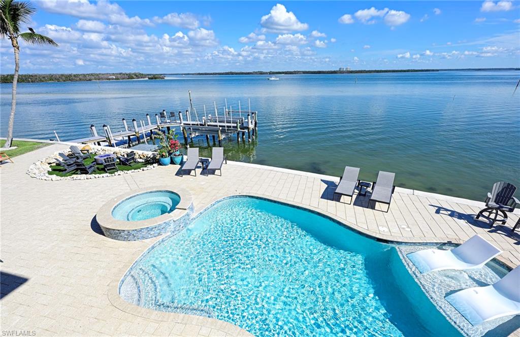 LAGUNA SHORES - Residential
