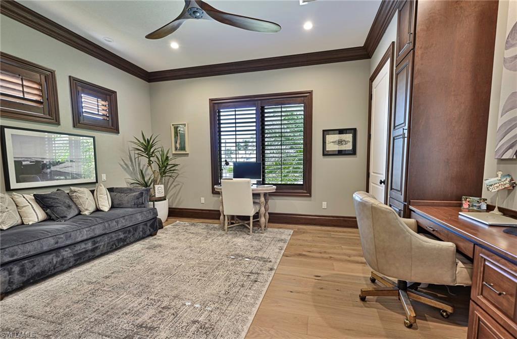LAGUNA SHORES - Residential
