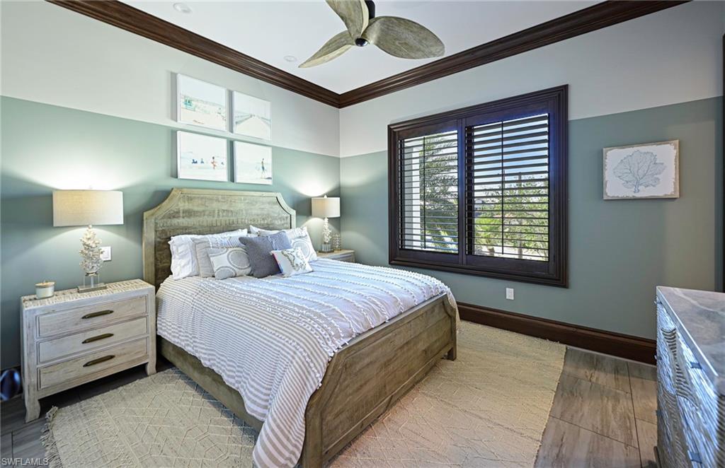 LAGUNA SHORES - Residential