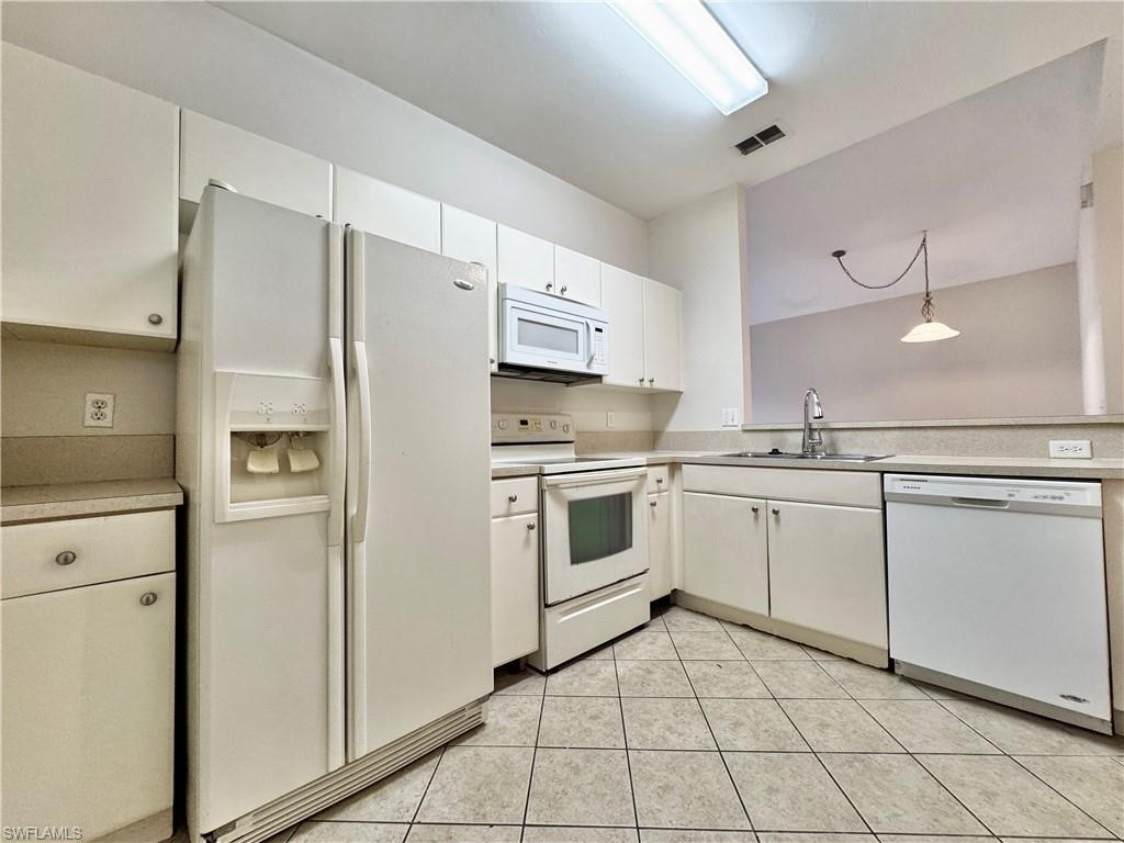 BELLASOL - Residential Lease