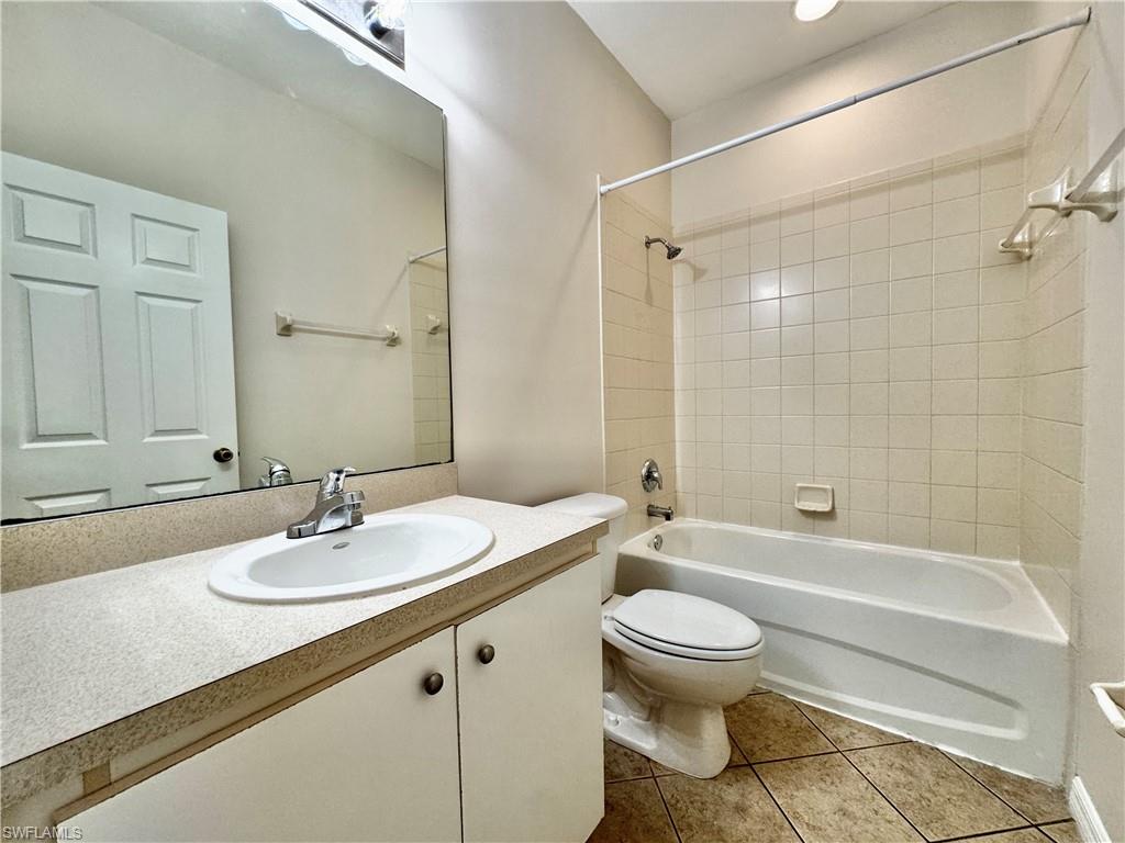 BELLASOL - Residential Lease