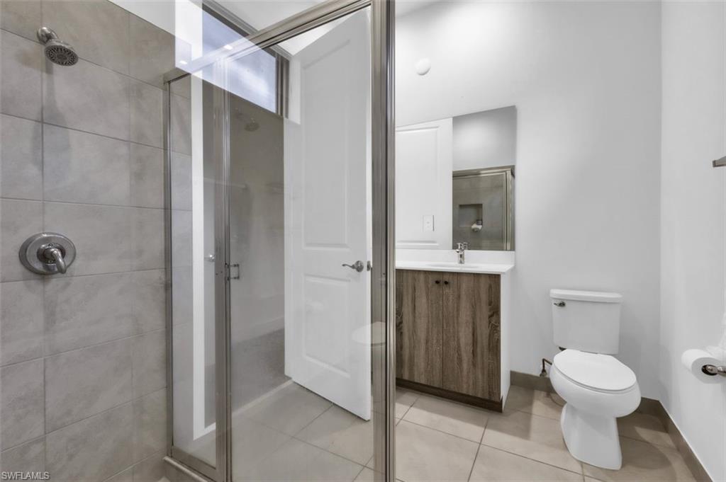 MAPLE RIDGE - Residential