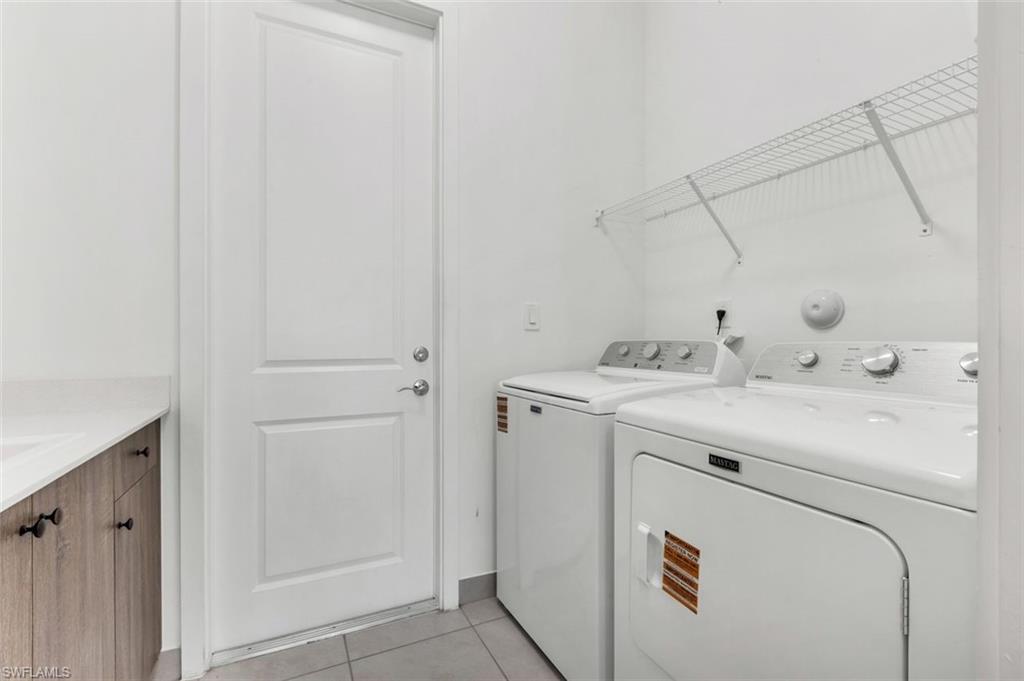 MAPLE RIDGE - Residential