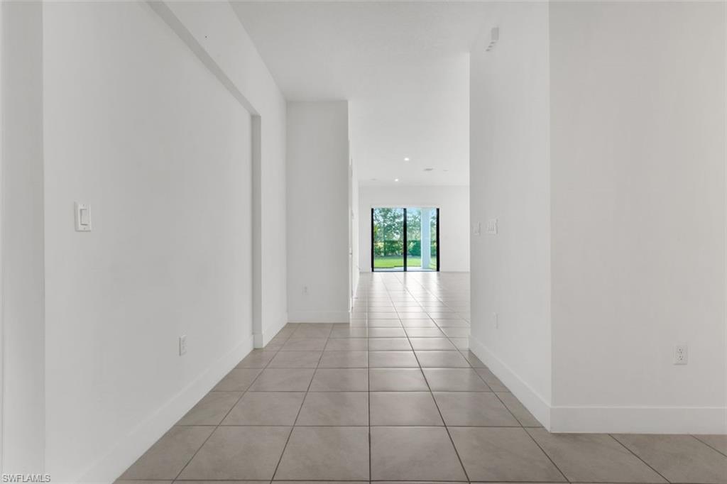 MAPLE RIDGE - Residential