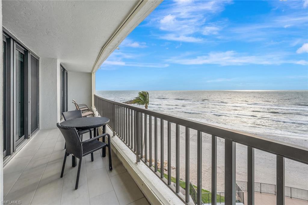 ADMIRALTY POINT - Residential