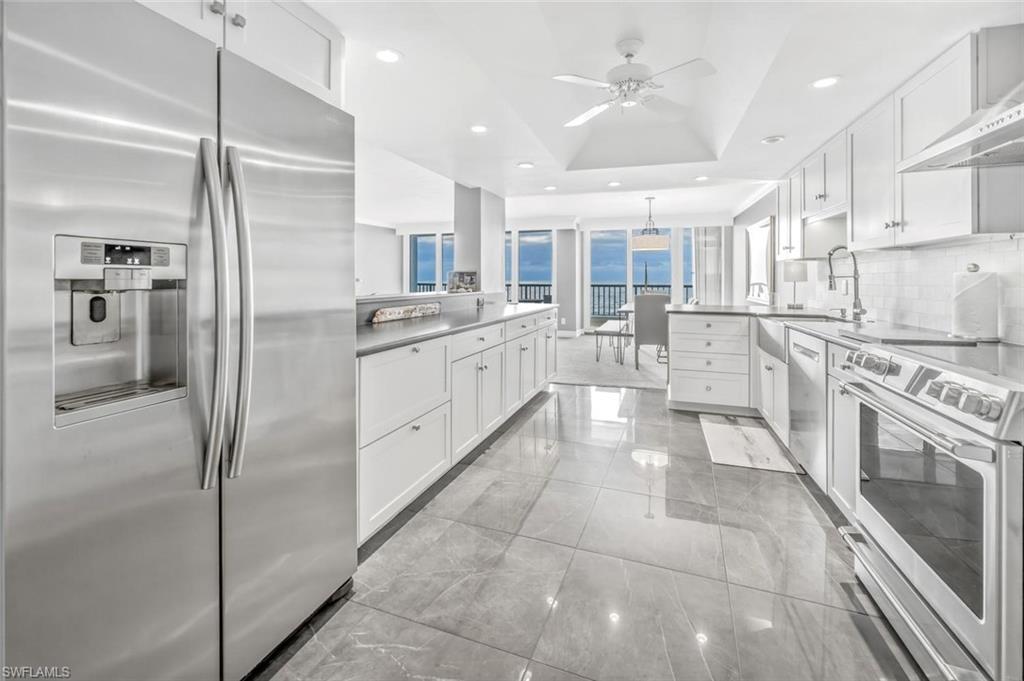 ADMIRALTY POINT - Residential