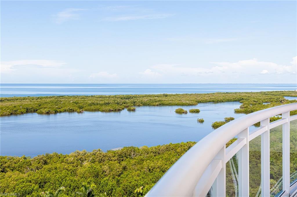KALEA BAY TOWER 200 - Residential