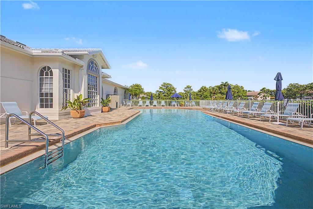 CHATHAM SQUARE - Residential Lease