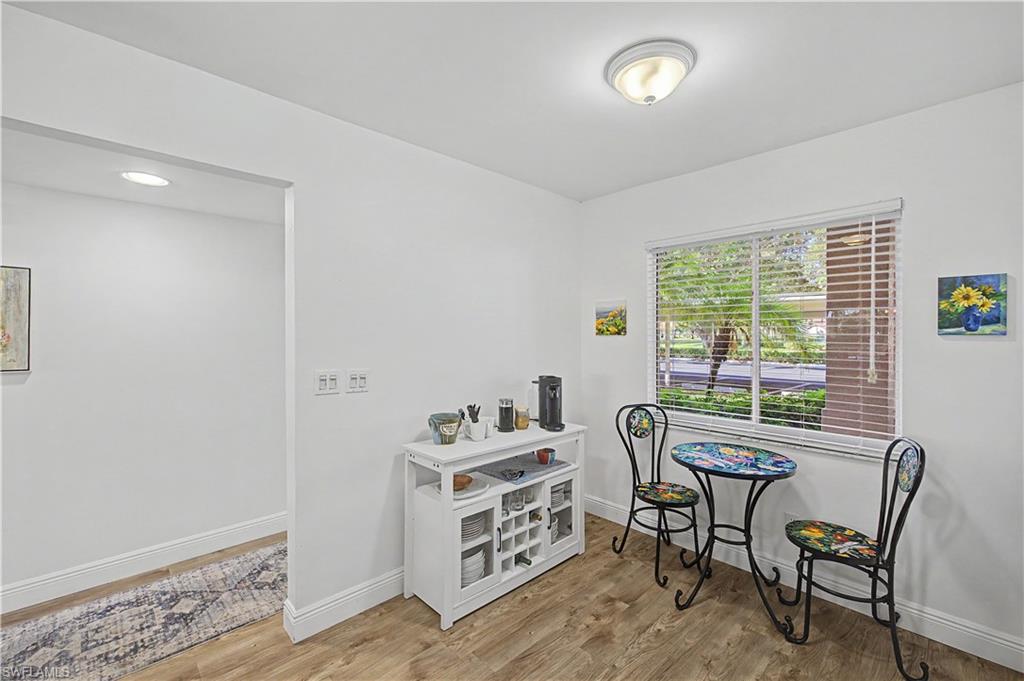CHATHAM SQUARE - Residential Lease