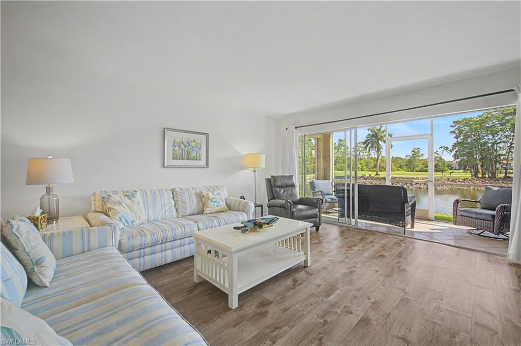CHATHAM SQUARE - Residential Lease