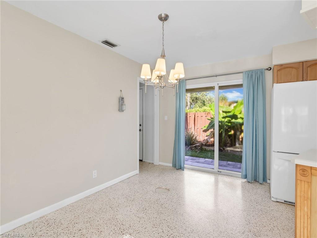 NAPLES PARK - Residential