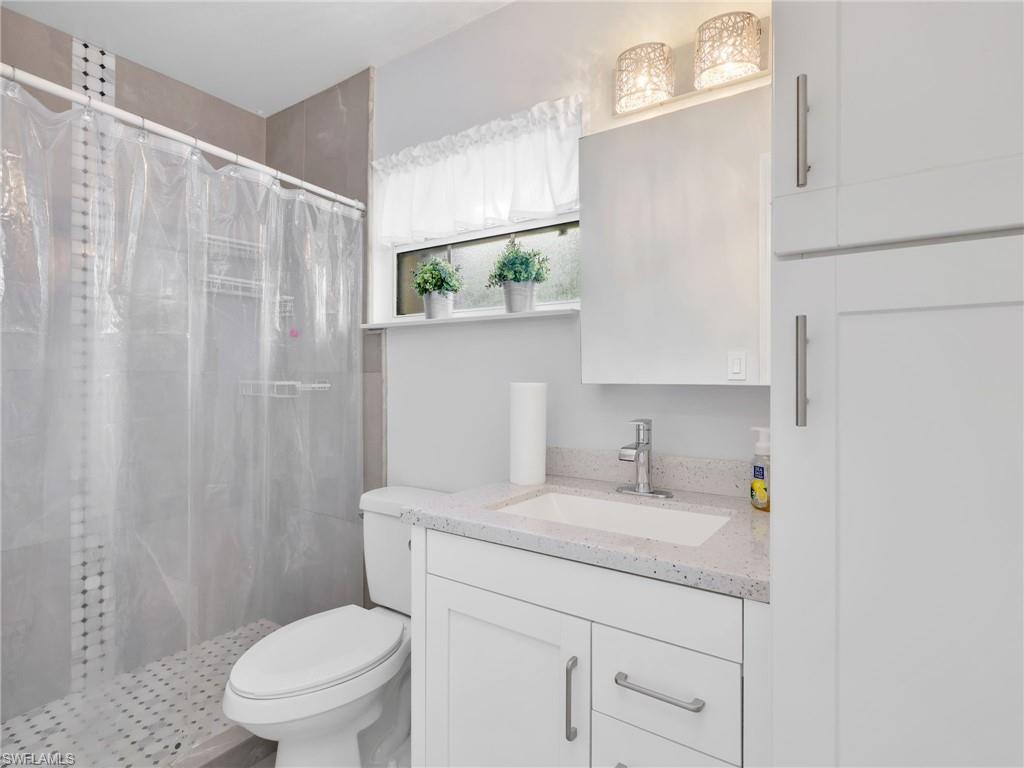 NAPLES PARK - Residential