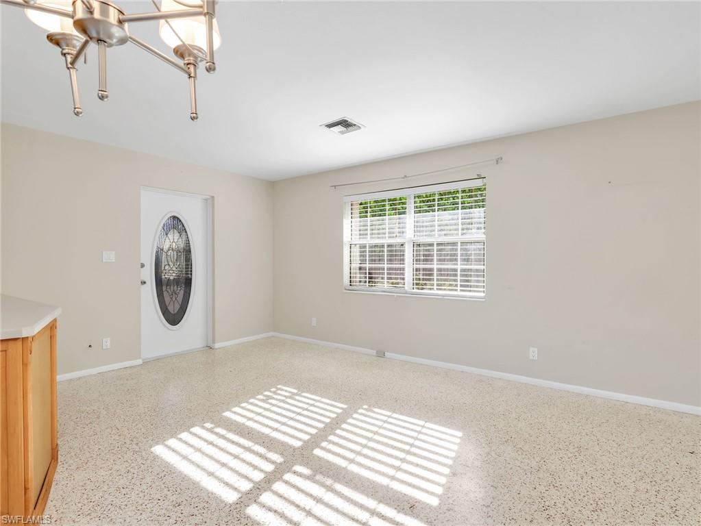 NAPLES PARK - Residential