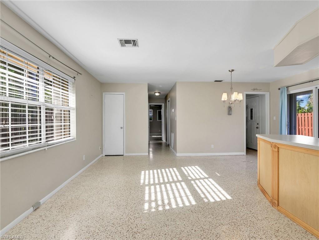 NAPLES PARK - Residential