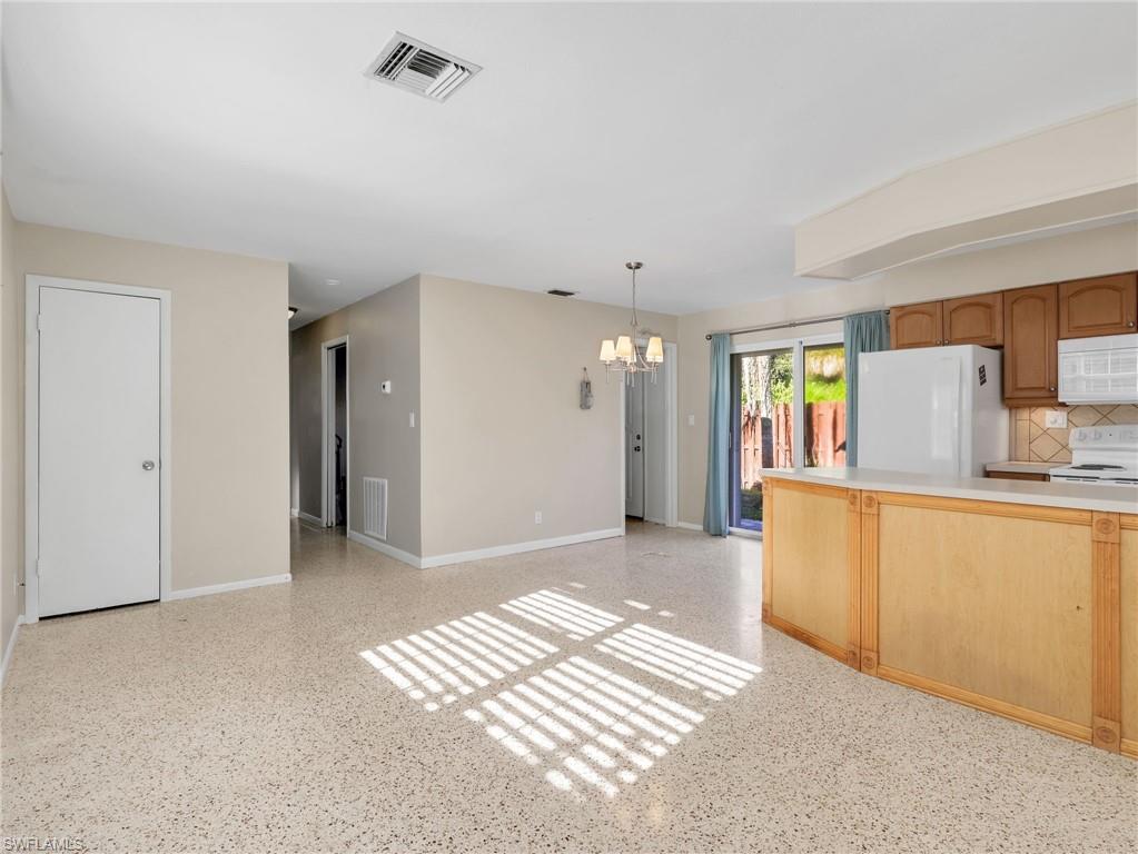 NAPLES PARK - Residential