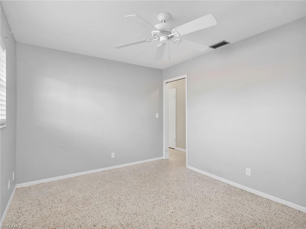 NAPLES PARK - Residential