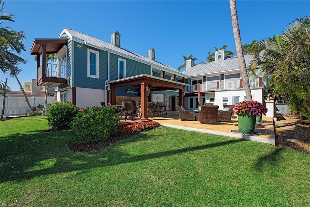 AQUALANE SHORES - Residential