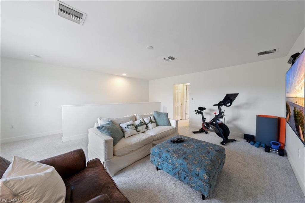 CAMDEN LAKES - Residential
