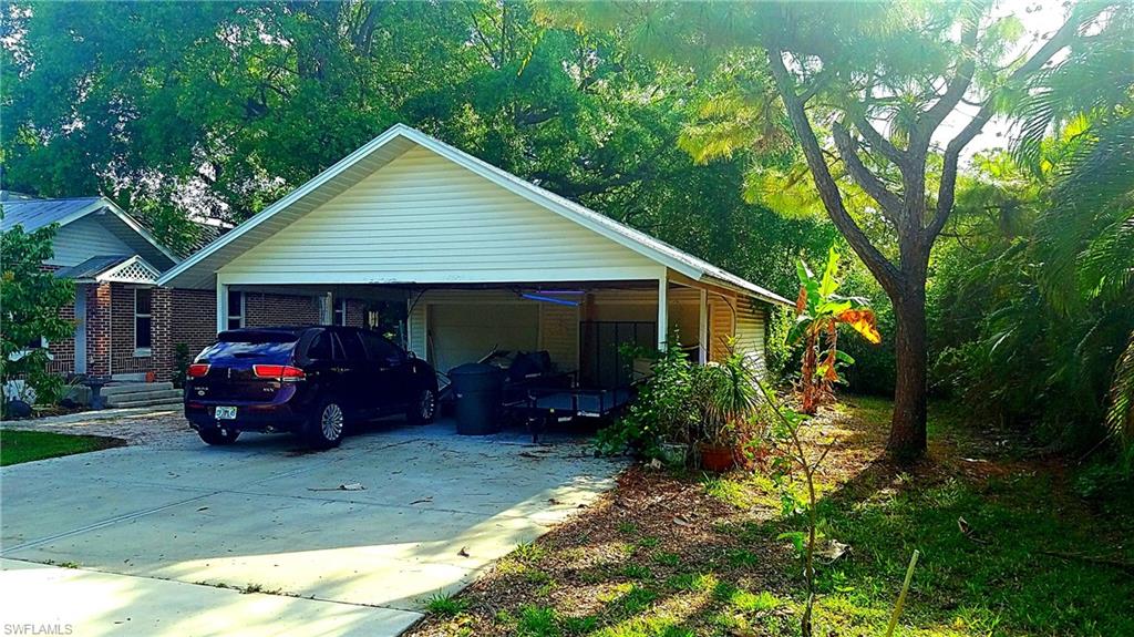 POINCIANA PARK - Residential