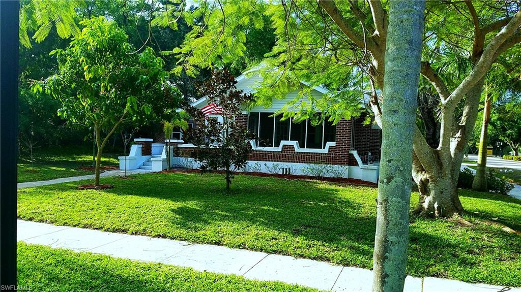POINCIANA PARK - Residential