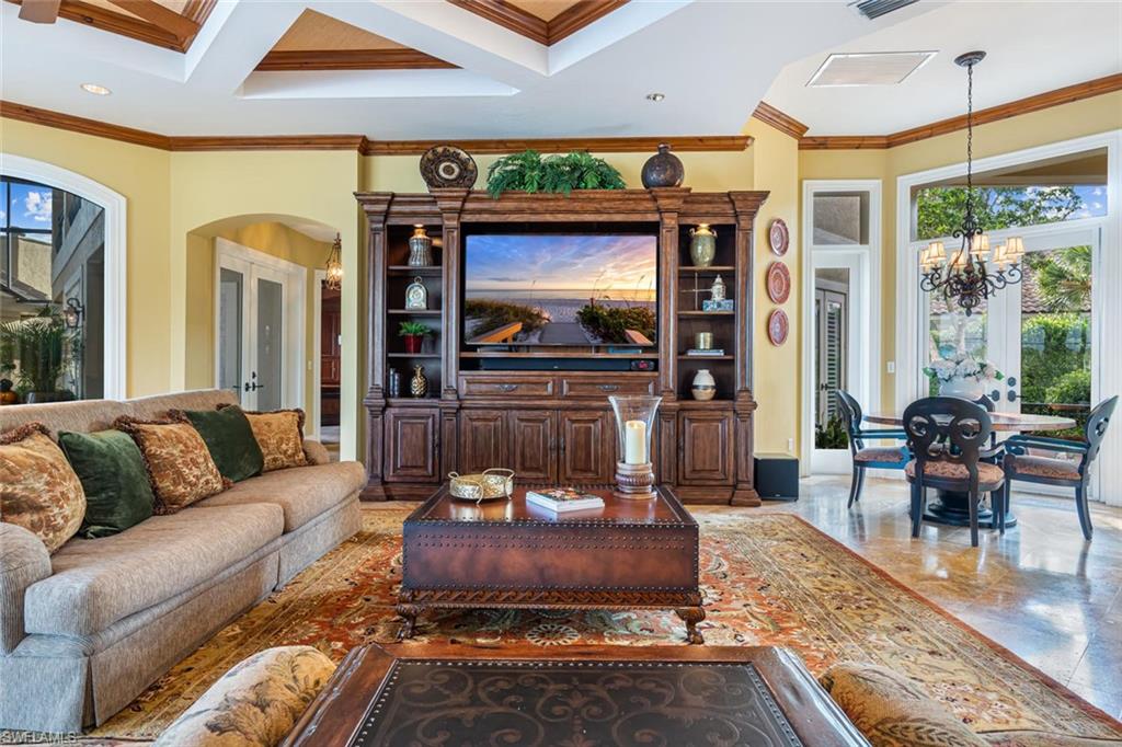 BAY WOODS - Residential