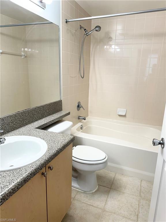 RESERVE AT NAPLES - Residential Lease