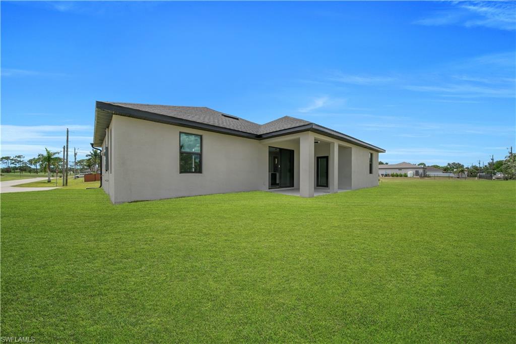 CAPE CORAL - Residential
