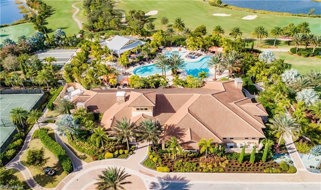 ESPLANADE - Residential Lease