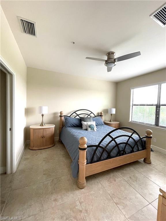 ESPLANADE - Residential Lease