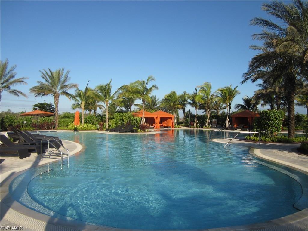 ESPLANADE - Residential Lease