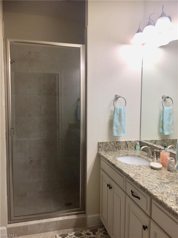 ESPLANADE - Residential Lease