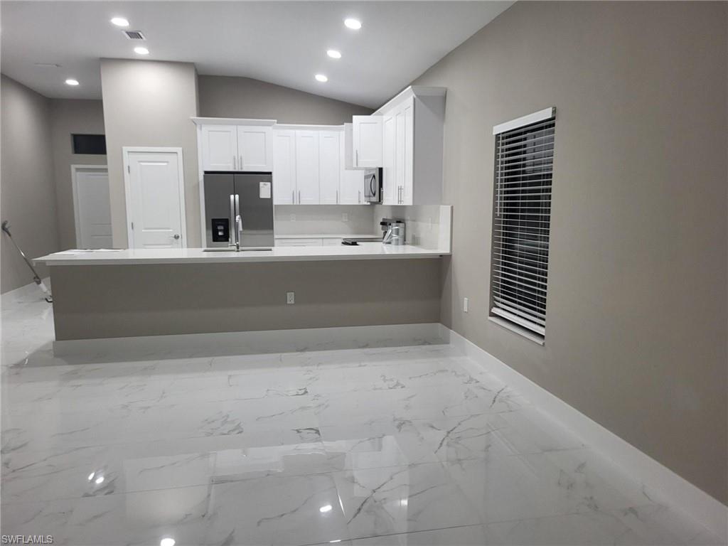 CAPE CORAL - Residential Lease