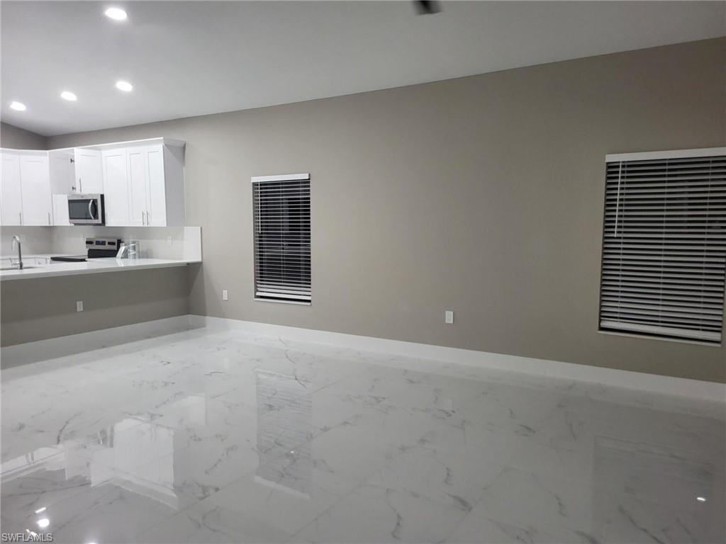 CAPE CORAL - Residential Lease