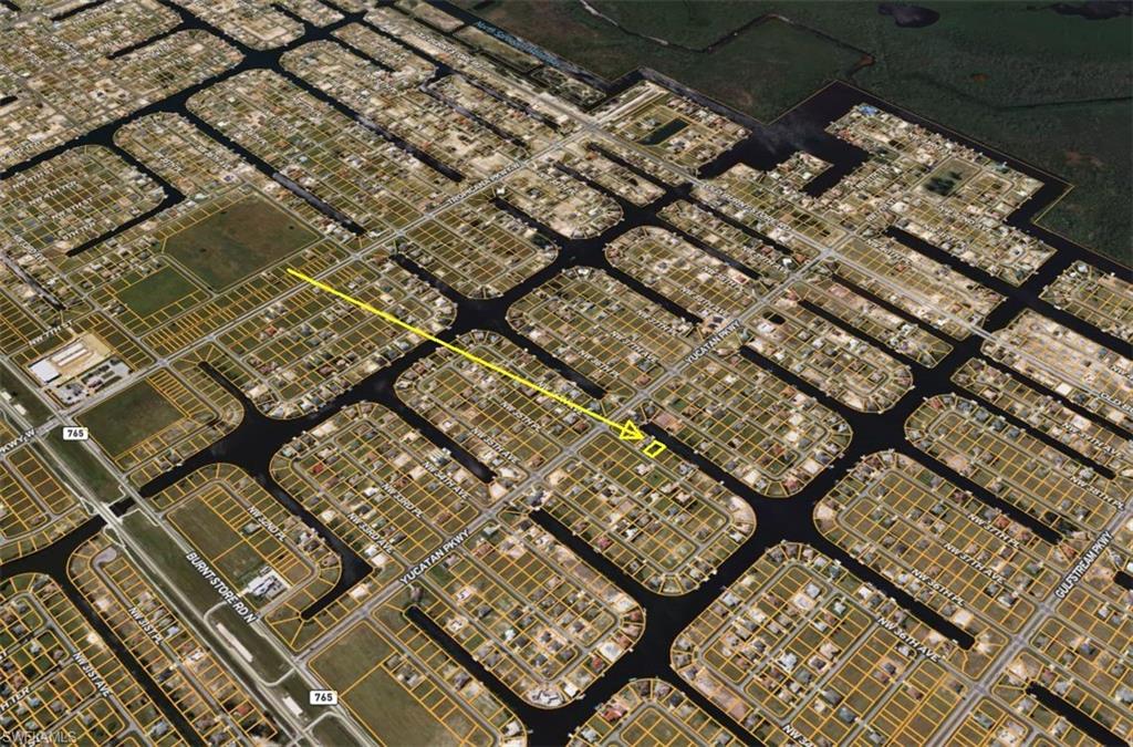 CAPE CORAL - Land