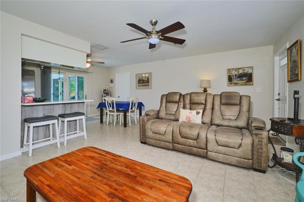 FORT MYERS SHORES - Residential