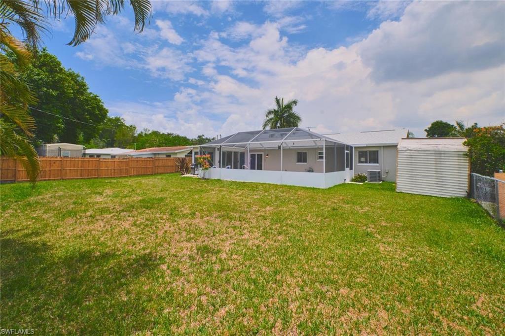 FORT MYERS SHORES - Residential
