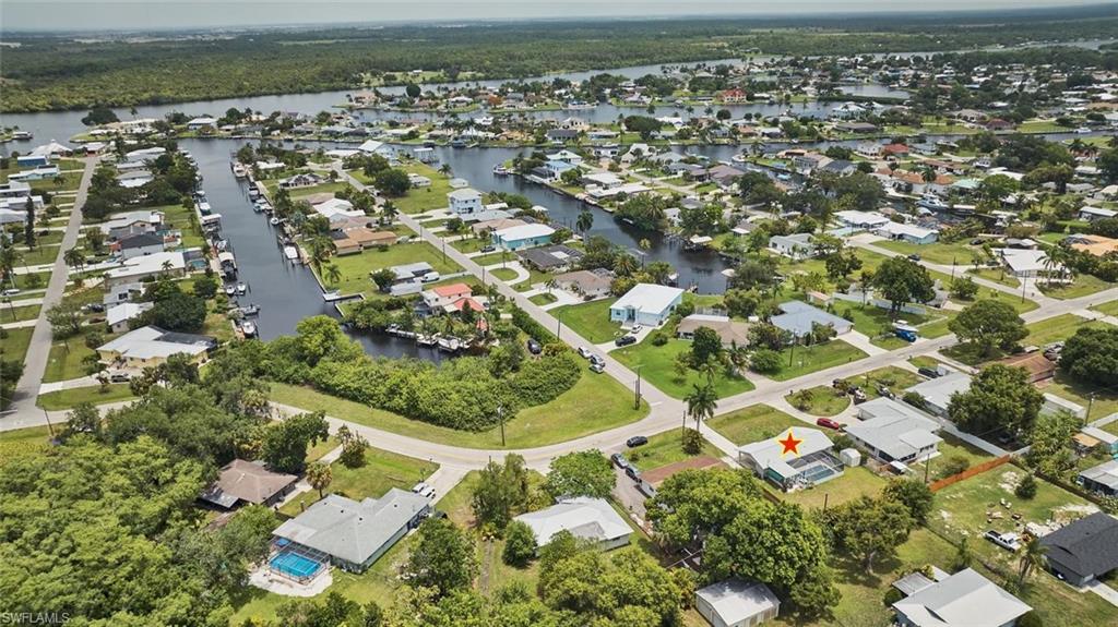 FORT MYERS SHORES - Residential