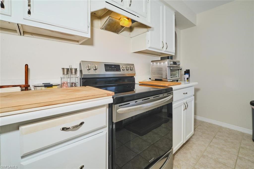 FORT MYERS SHORES - Residential