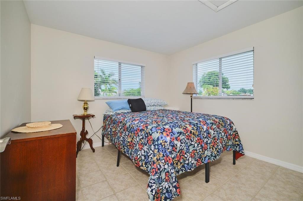 FORT MYERS SHORES - Residential