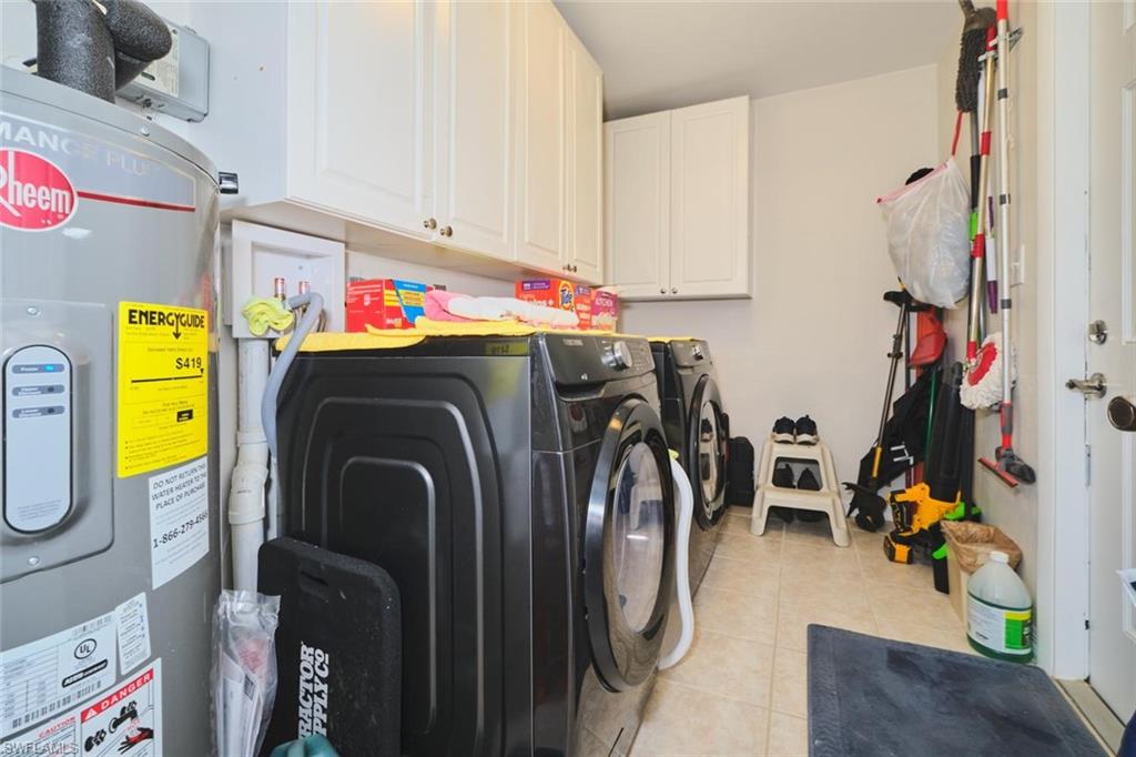 FORT MYERS SHORES - Residential