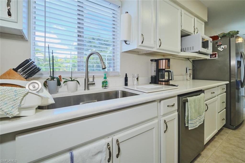 FORT MYERS SHORES - Residential