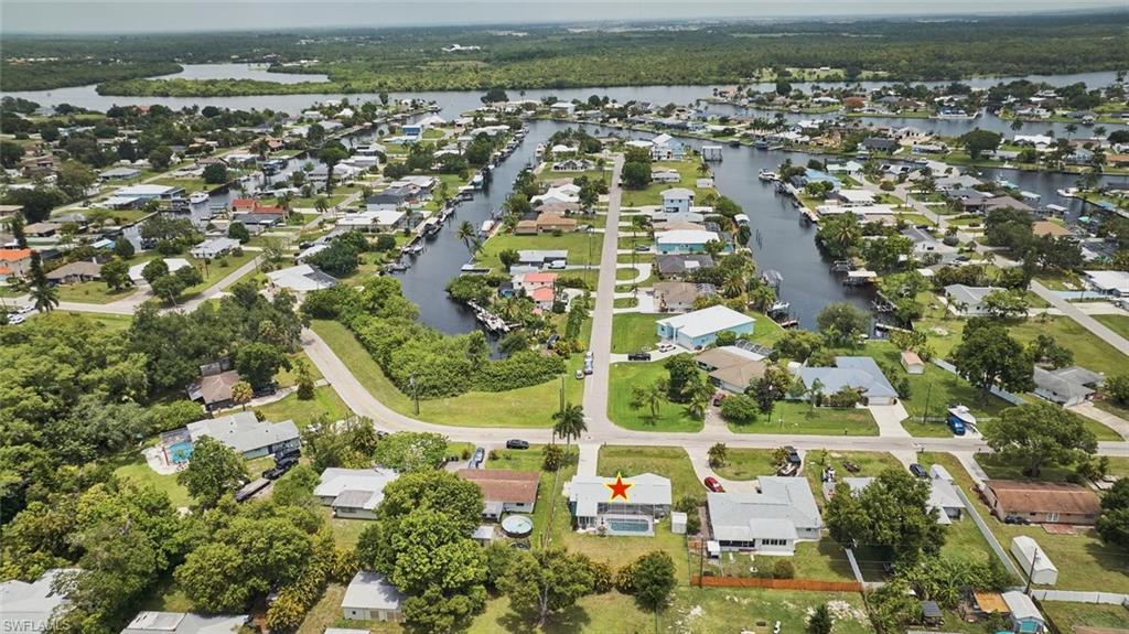 FORT MYERS SHORES - Residential