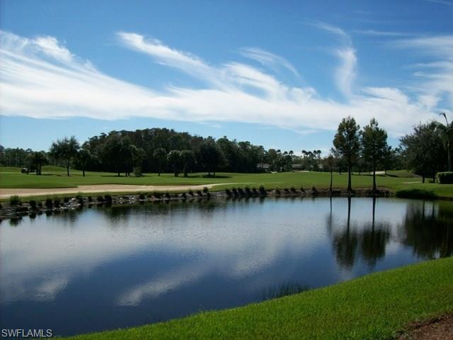 TWIN LAKES - Residential