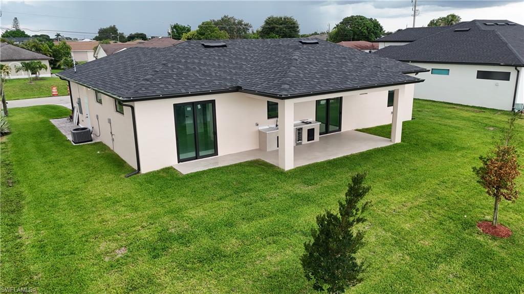 CAPE CORAL - Residential