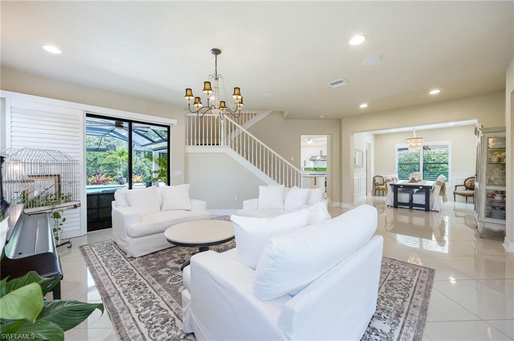 RIVERSTONE - Residential