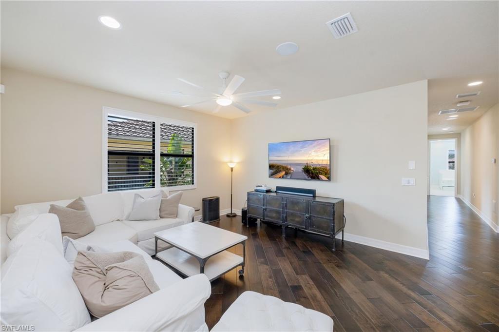 RIVERSTONE - Residential