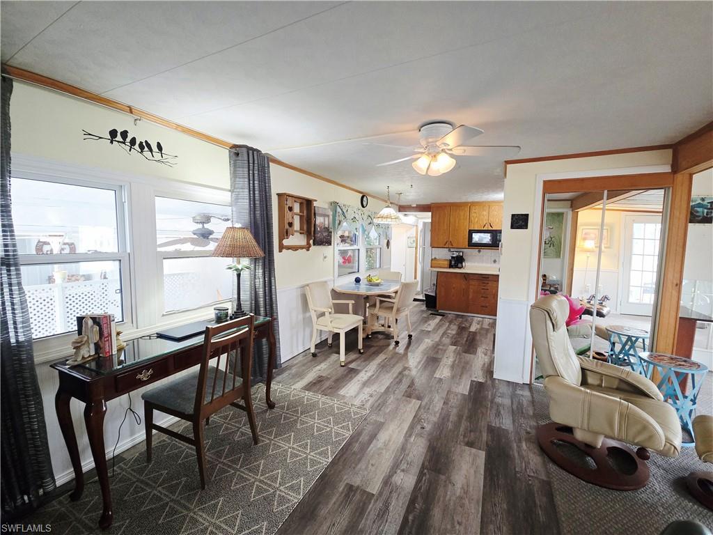 ENCHANTING ACRES MOBILE HOME - Residential
