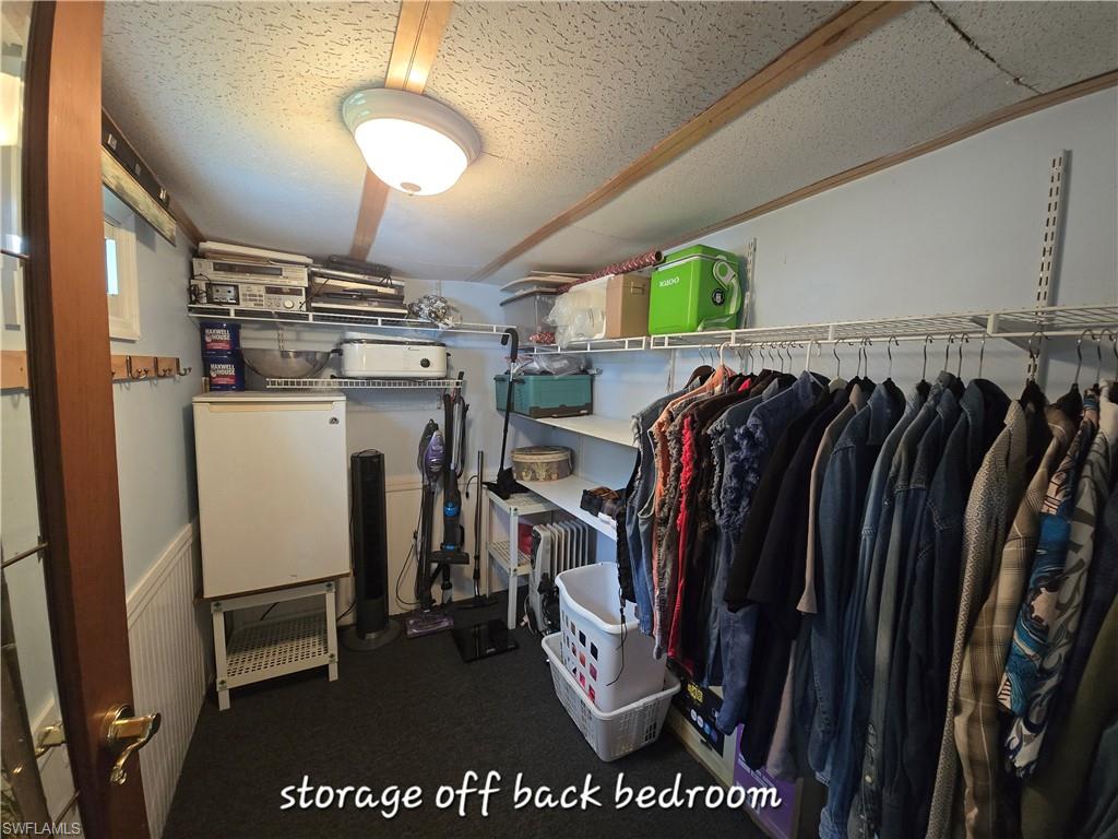 ENCHANTING ACRES MOBILE HOME - Residential