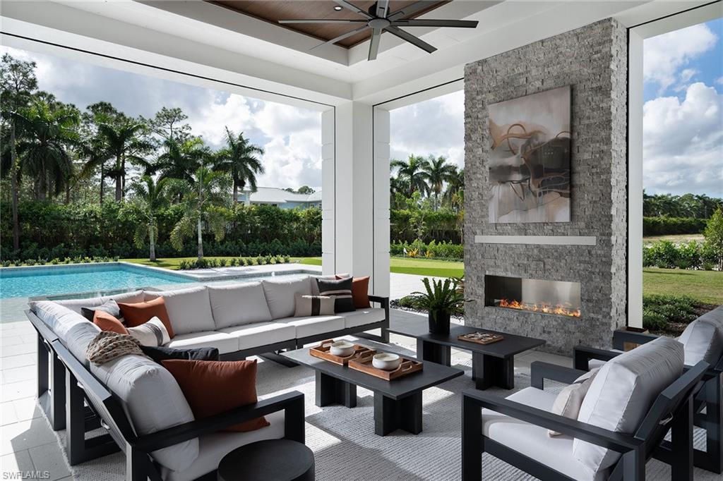 SILVER OAK NAPLES - Residential