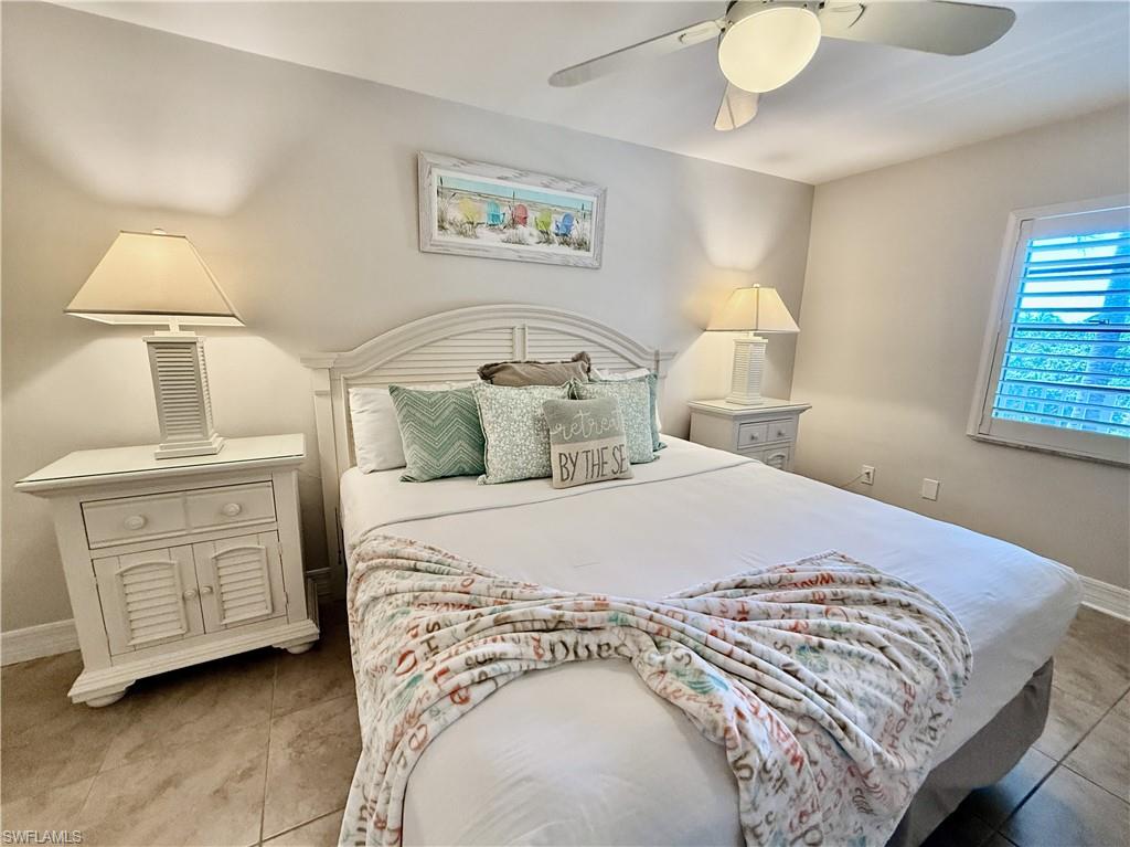 BAYSIDE VILLAS - Residential
